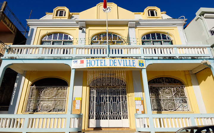 L'Hôtel de Ville